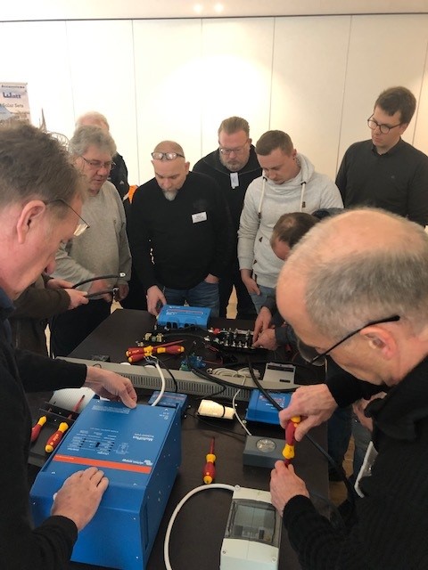 Brillen, Erwachsener, Männlich, Mann, Person